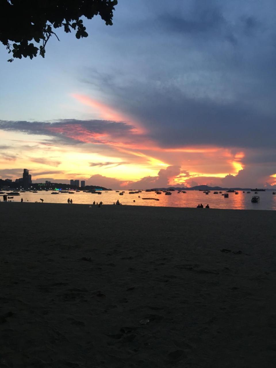 View Talay 1B Residence Pattaya Exteriér fotografie